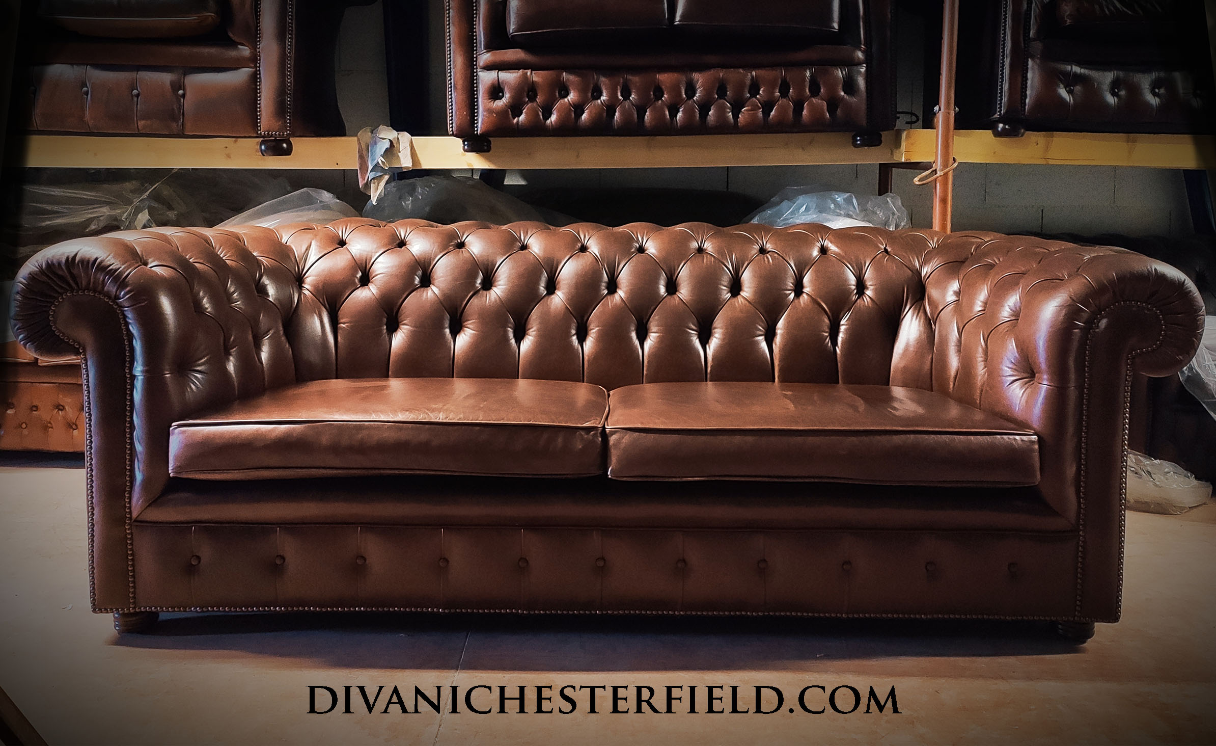 Divano chesterfield in pelle marrone testa di moro 3 posti XL